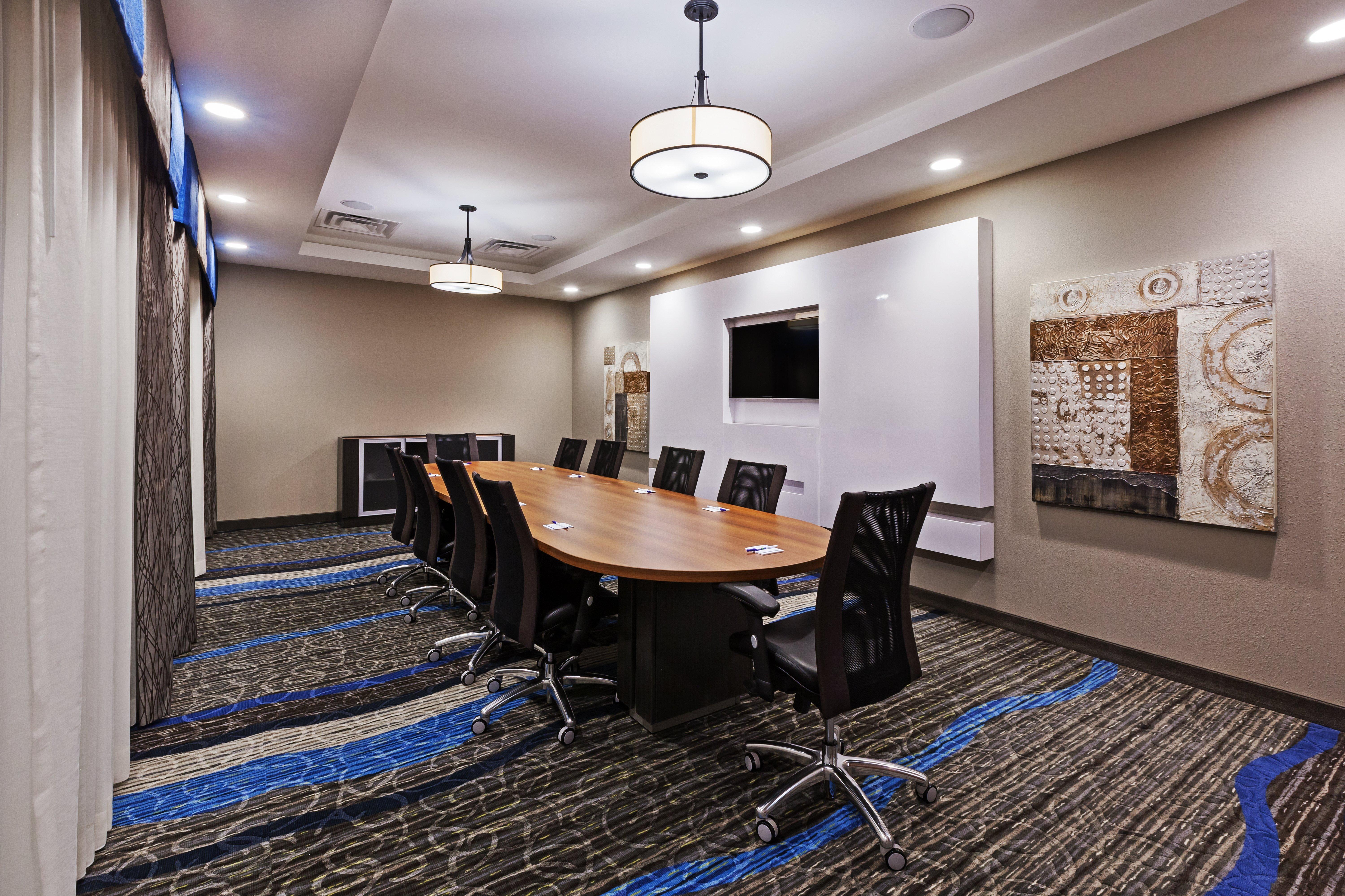 Holiday Inn Express & Suites Glenpool By Ihg Exterior photo
