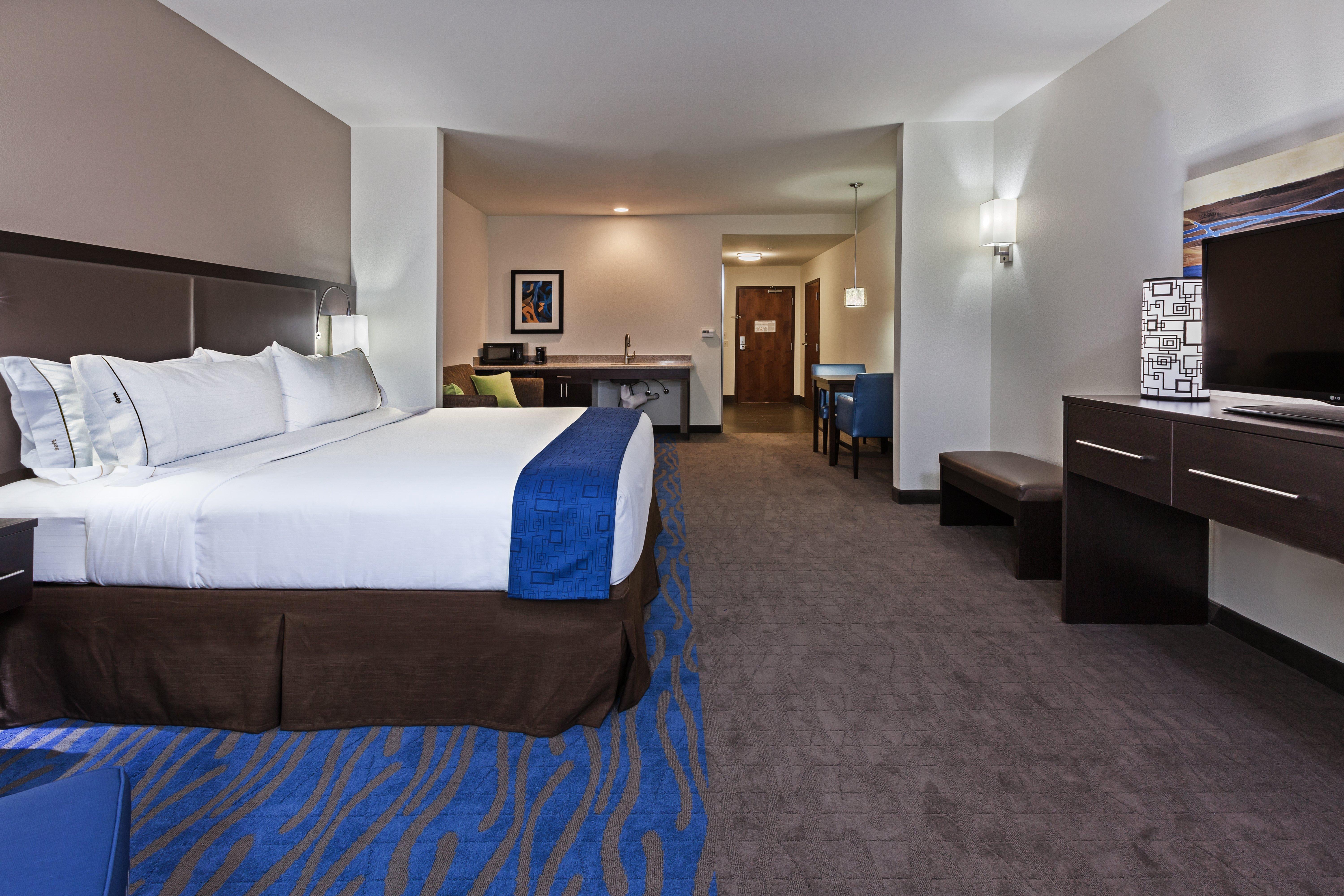 Holiday Inn Express & Suites Glenpool By Ihg Exterior photo