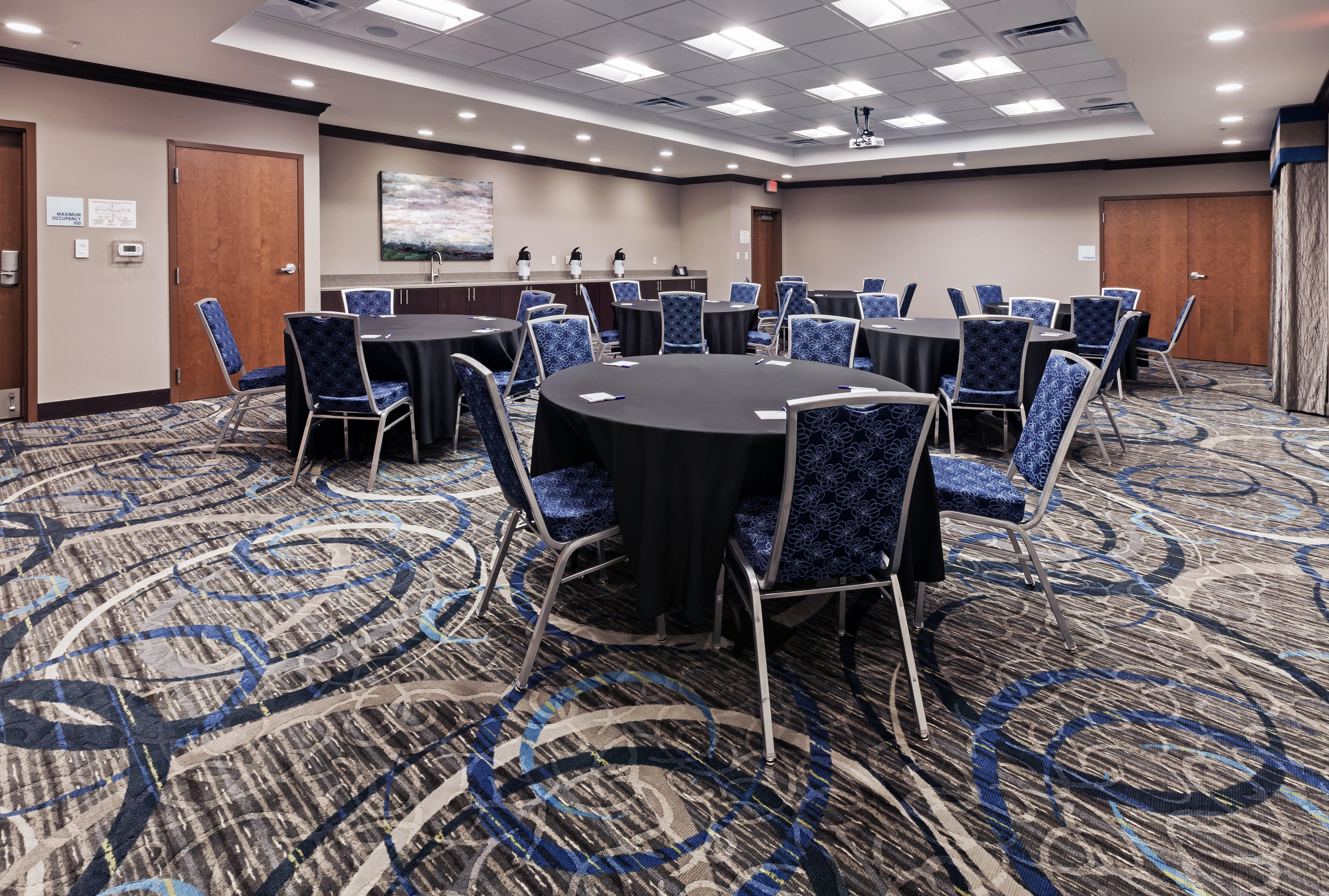 Holiday Inn Express & Suites Glenpool By Ihg Exterior photo