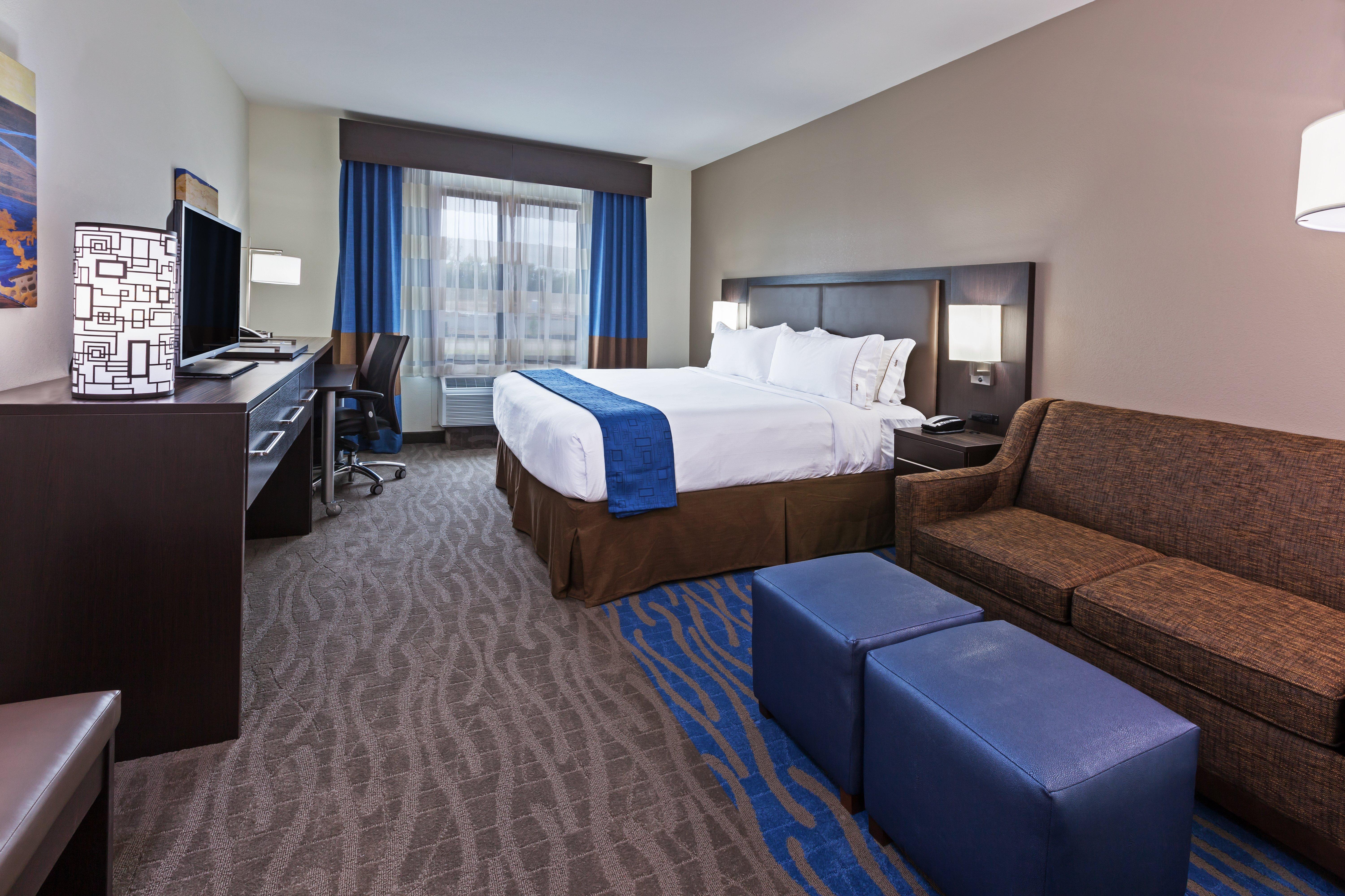 Holiday Inn Express & Suites Glenpool By Ihg Exterior photo